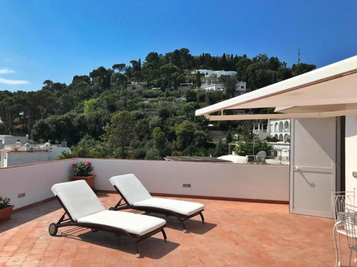 Tiberi Capri Apartman Kültér fotó