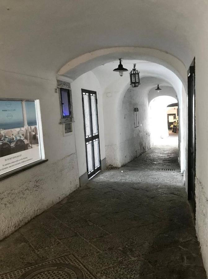 Tiberi Capri Apartman Kültér fotó