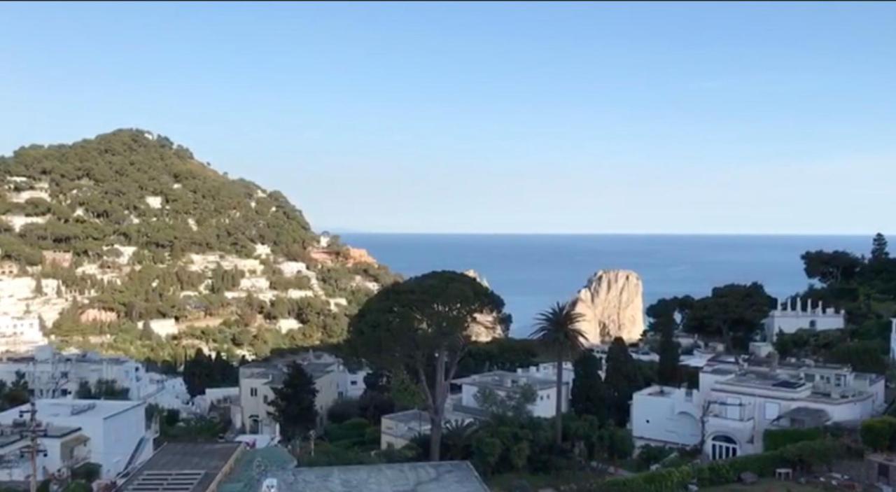 Tiberi Capri Apartman Kültér fotó