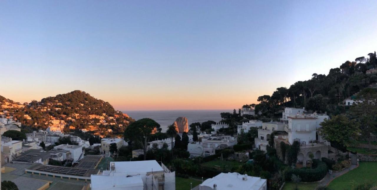 Tiberi Capri Apartman Kültér fotó