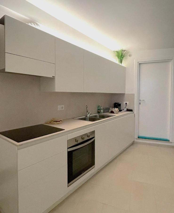Tiberi Capri Apartman Kültér fotó