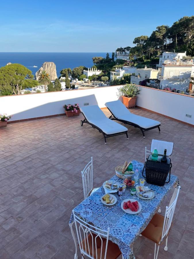 Tiberi Capri Apartman Kültér fotó